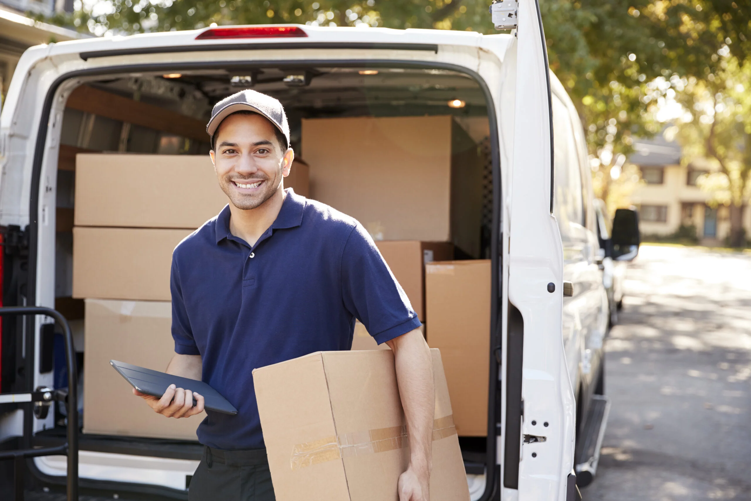 How Warehousing Solutions Improve Supply Chain Efficiency